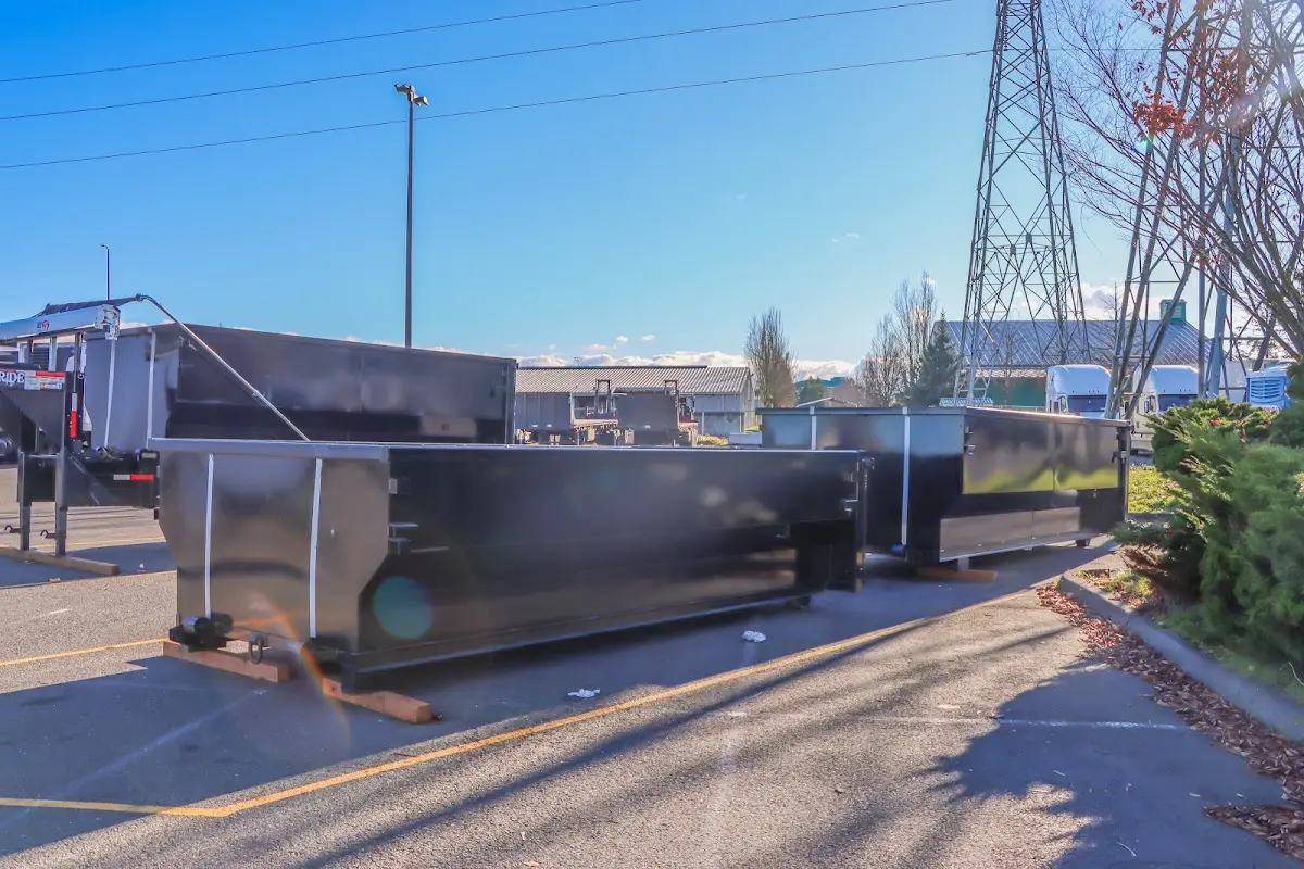 Professional dumpster rental and junk removal service in Roma